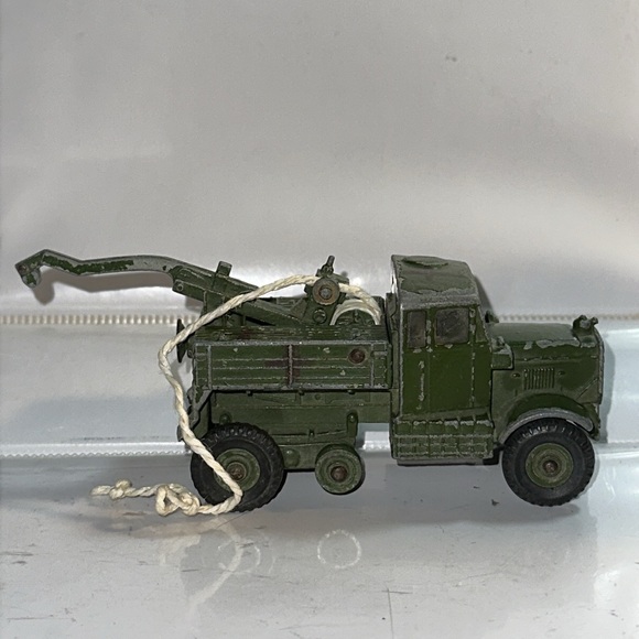 3x Dinky Toys Scammell Recovery Tractor (No. 661) - all in "as is" condition - Picture 10 of 16